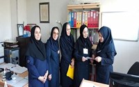 توزیع پمفلت های آموزشی بیماری هپاتیت در مرکز آموزشی درمانی قلب حضرت سیدالشهداء(ع)